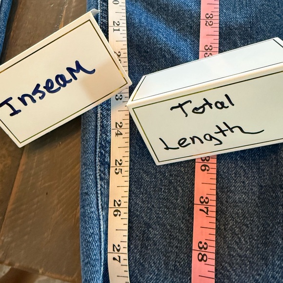 American Eagle mom jeans dark wash size 0 - Picture 9 of 9